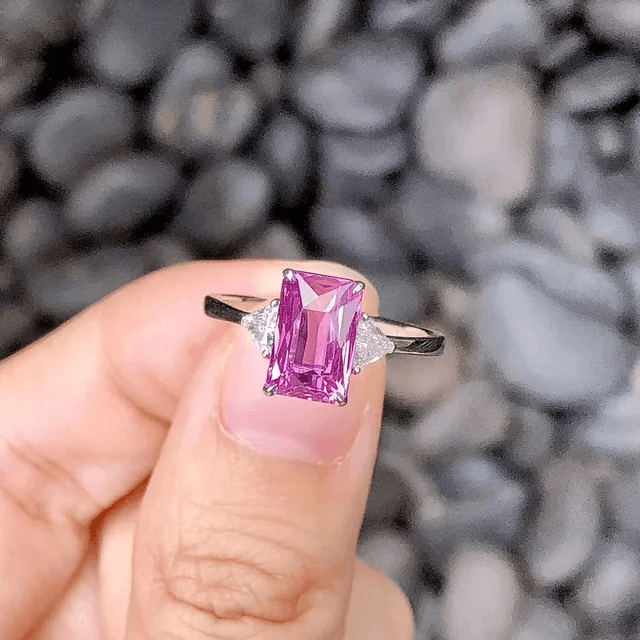 ring-with-pink-sapphire-gem